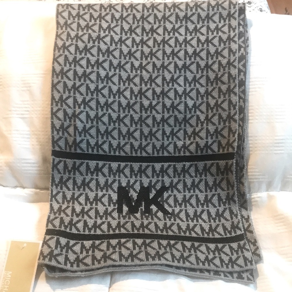 Michael Kors Scarf MK GREY BLACK NEW SCARF